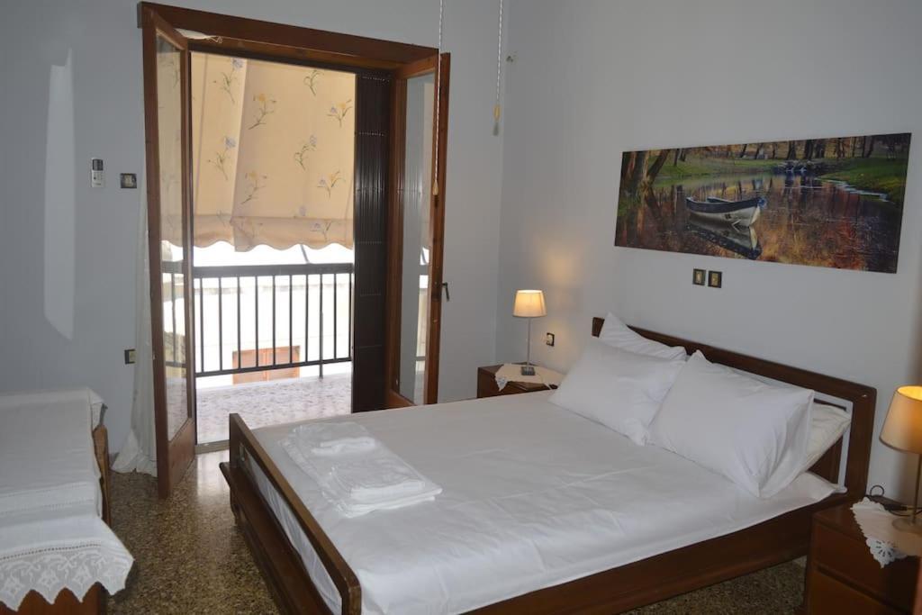 Katerina'S Apartment Epidaurus Екстер'єр фото